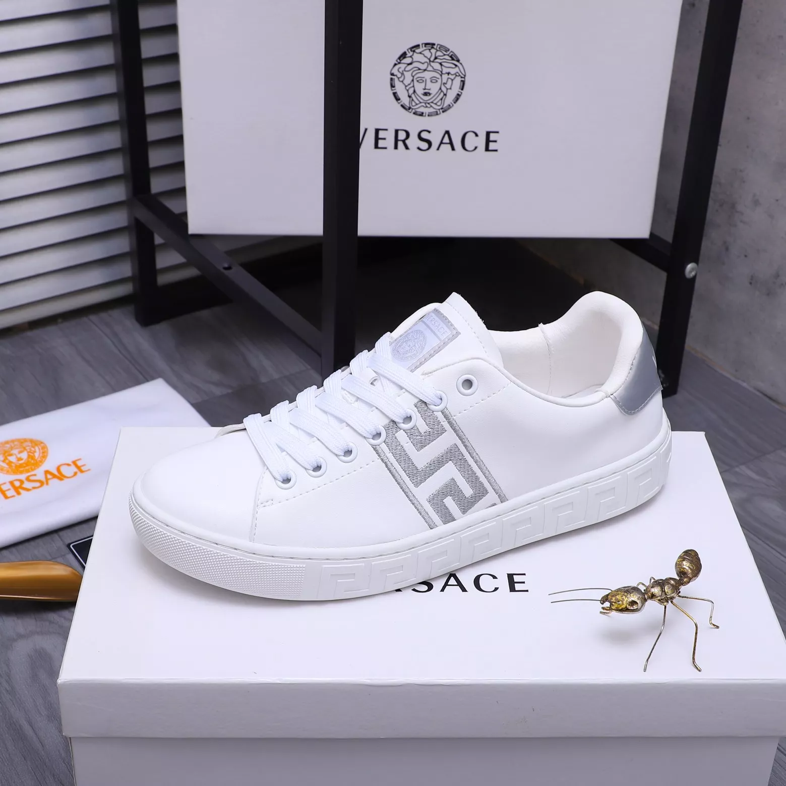 versace decontractees chaussures pour femme s_12744212